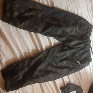 Nike woven camo pants